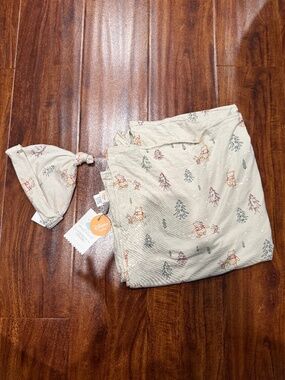 Disney Baby Cloud Island Swaddle & Hat Set Pooh Bear Newborn Essentials Nursery